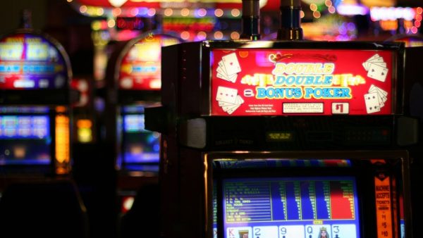 Keuntungan Main Slot Online